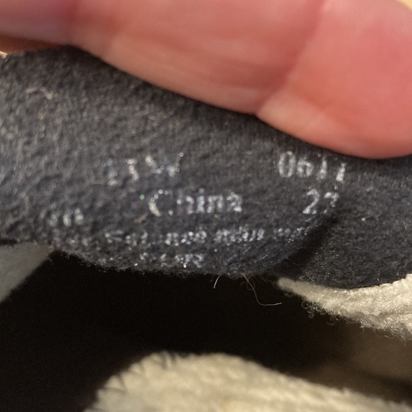 Clarks brown suede bendables with faux fur lining - Picture 7 of 8